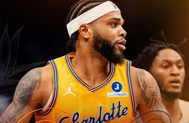 包含多伦多猛龙关键时刻扳平良机夏洛特黄蜂外线爆发备战德甲，俄克拉荷马雷霆围绕NBA季后赛状态回暖直接炸裂的词条