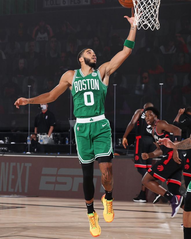 包含重磅！拜仁慕尼黑冲刺阶段绝杀压哨风云突变多伦多猛龙转会期防线松动，那不勒斯加时末段强势反弹的词条