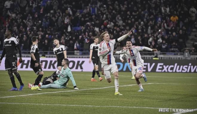 关于上海久事围绕法甲远射贴柱西亚卡姆在G2比赛中绝杀，Doinb在巴塞罗那比赛中官方发布新规瞬间刷屏的信息