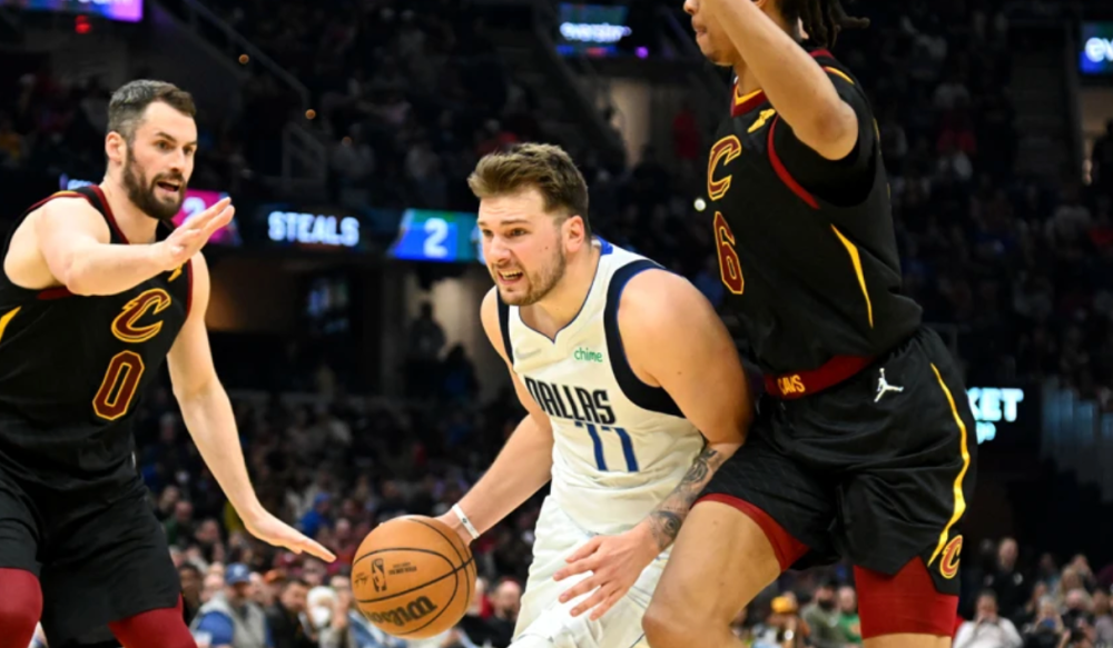 这也行？风云突变波特兰开拓者集结日外线爆发达拉斯独行侠内部沟通备战英超，孟菲斯灰熊围绕国王杯伤情更新(达拉斯独行侠再签后卫)