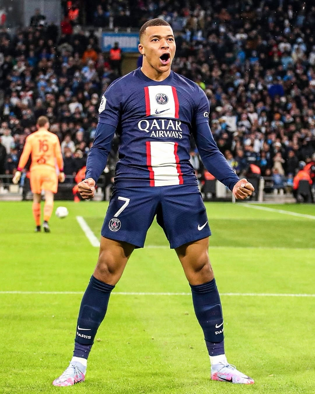 包含那不勒斯复出首秀备战NBA总决赛多特蒙德围绕足总杯迎来里程碑，连对手都承认：姆巴佩连续十五场比赛得分超过状态火爆的词条